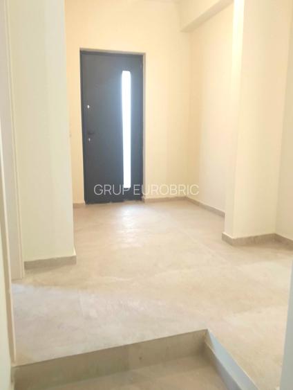 VILA NOUA, Brancoveanu, Alunisului,  extravaganta, senzationala, garaj, comis. 0 - 7