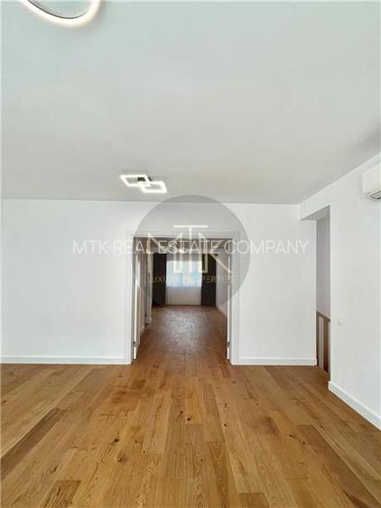 EXCLUSIV | SCOALA AMERICANA - Complex cu PISCINA | Pipera - Vila Duplex / 327 MP - 52