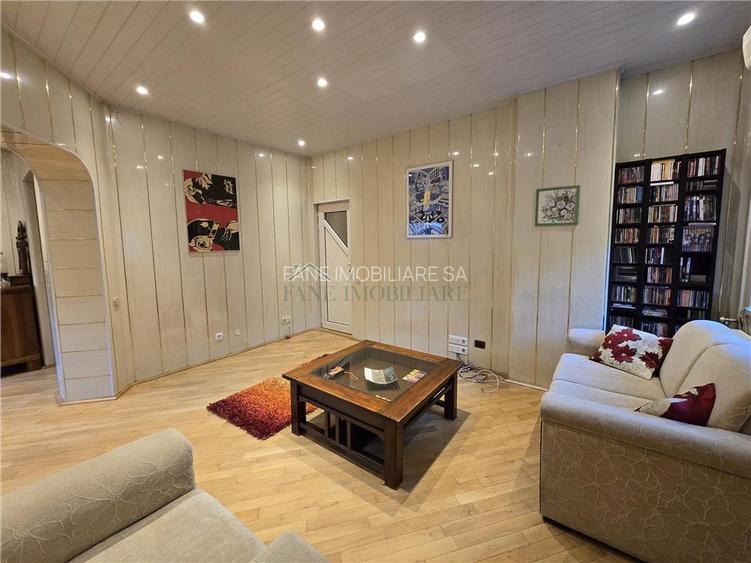 Inchiriere ap. 3 camere in vila Foisorul de Foc. - 20