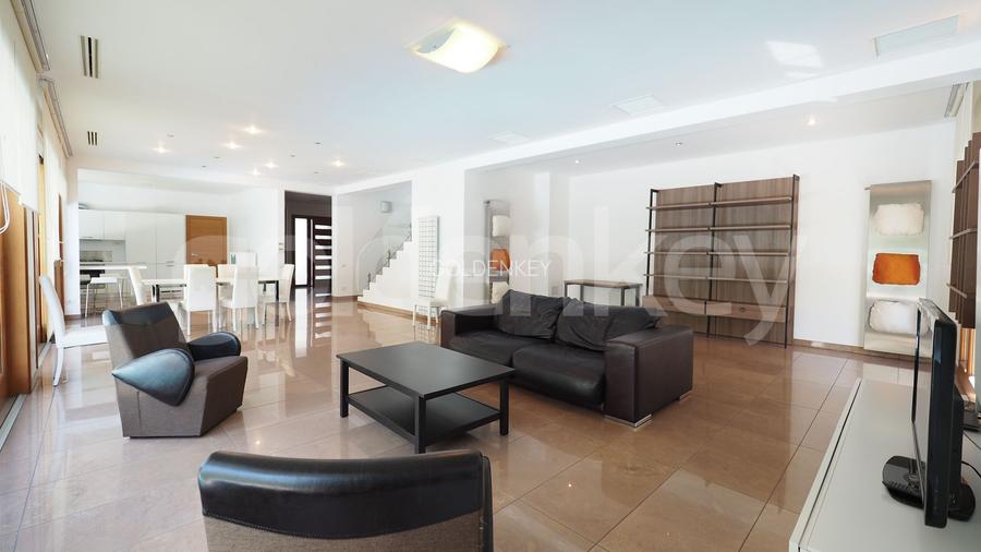 Vila moderna mobilata cu 5 camere | piscina - 3