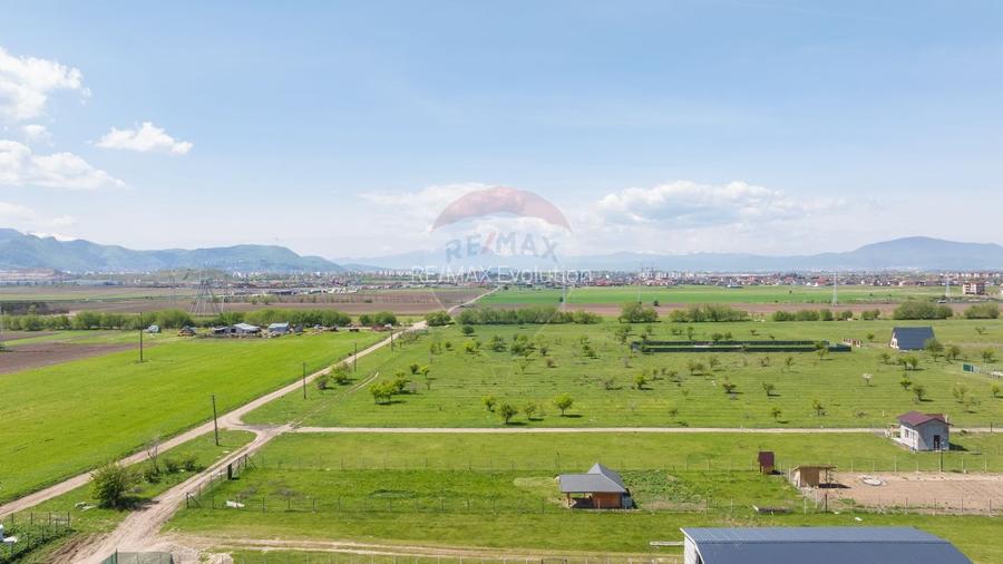 Teren 1300 mp | Sanpetru | zona Livada - 4