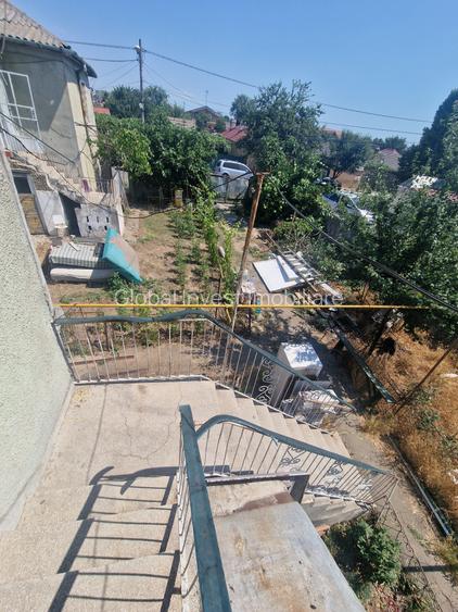 km 4-5 -2 Case  P+1 in acceasi curte cu teren 600mp avand deschidere la 2 strazi - 12