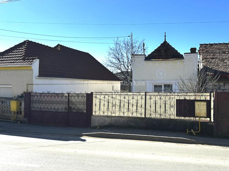 Casa Vanzare Centru Ultracentral 110 mp cu 581 Mp Teren Utilitati Asfalt - 4