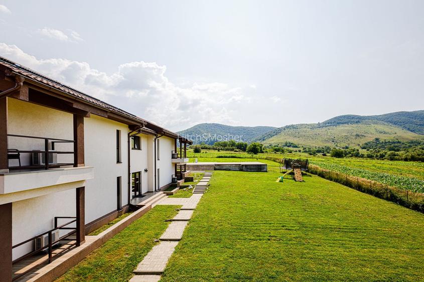 De vanzare pensiune in Sasca Montana - clasificare 3 margarete - 53