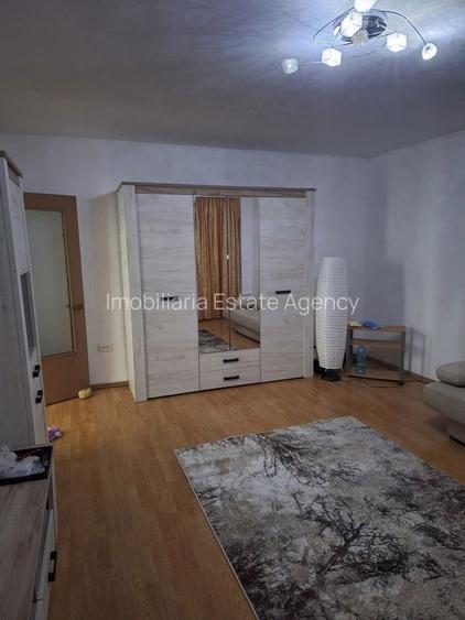 Garsoniera Piața Muncii, 5 minute de metrou, mobilată si utilată modern, libera - 3