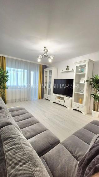 Tomis nord Zodiac-apartament 2 camere renovat - 2
