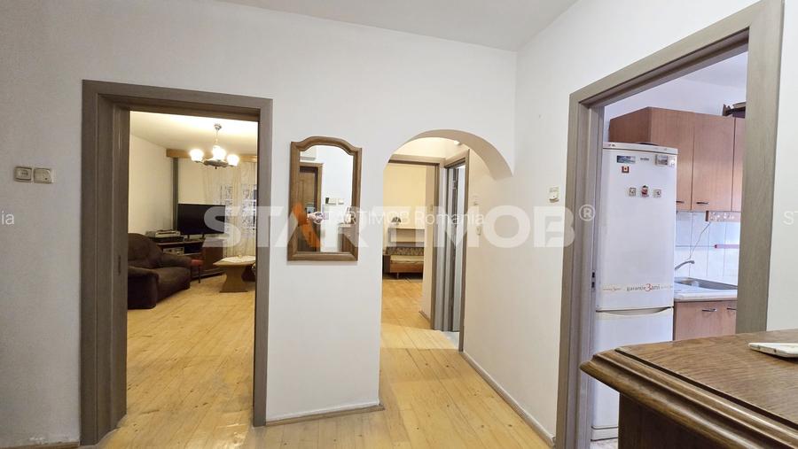 Apartament structura mare zona Racadau - 35