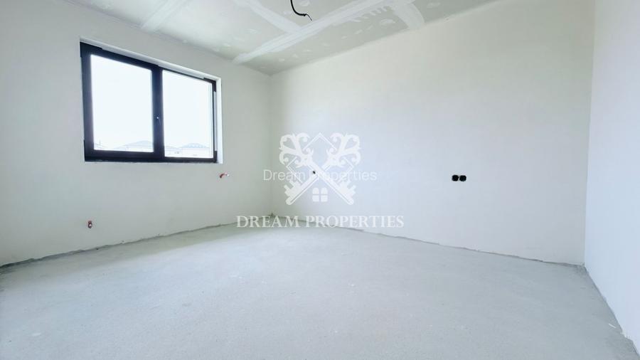 Casa de vanzare 120 mp, 4 camere,3 bai, teren 350 mp, DEZMIR - 11