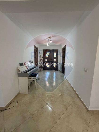 Vila cocheta cu 3 camere de vânzare - 5