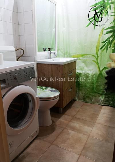 Garsoniera cu bucatarie separata - Zona Centrala - Bd. Unirii - 7