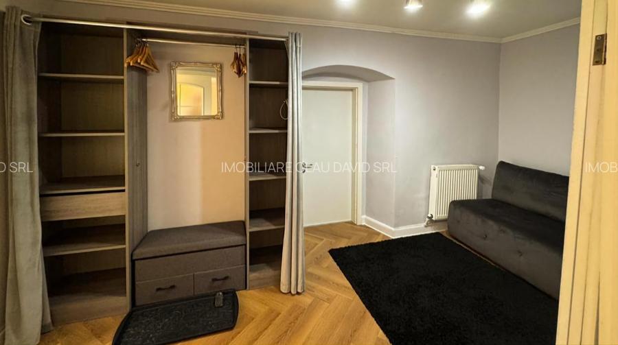 Apartament 2 camere in centrul istoric, renovat cu stil, pe strada Republicii - 6