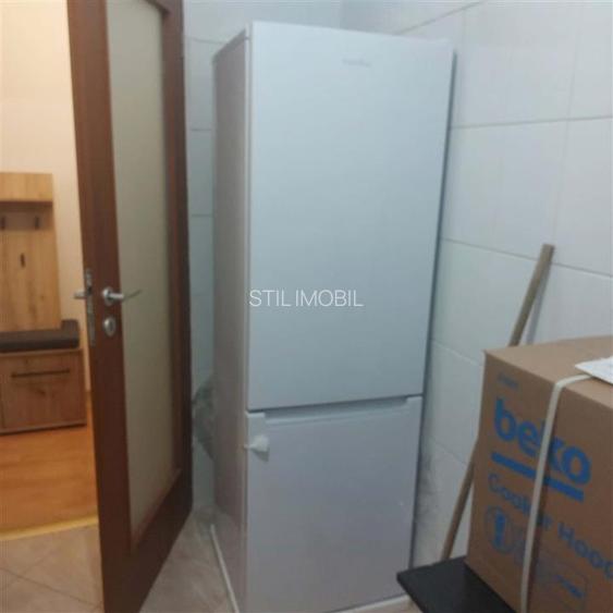 Apartament semidecomandat cu 3 camere - Mircea cel Batran - 399EUR - 9