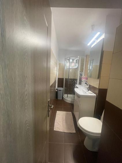 Apartament cu 2 camere, etajul 1, zona Craiovita Noua