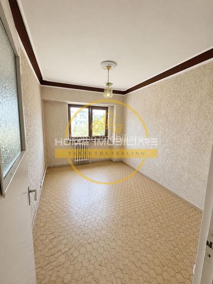 Apartament cu 3 camere/ Etaj intermediar / 71mp/ zona Baza 3 - 3