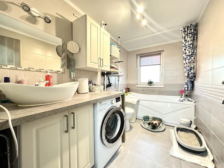 Triplex modern, 3 camere, 80 mp utili, mobilat - Sanandrei - 9