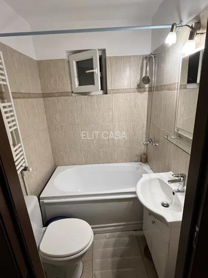 Apartament cu 2 camere, decomandat, etaj 2/4, zona Podu Rosu - 6