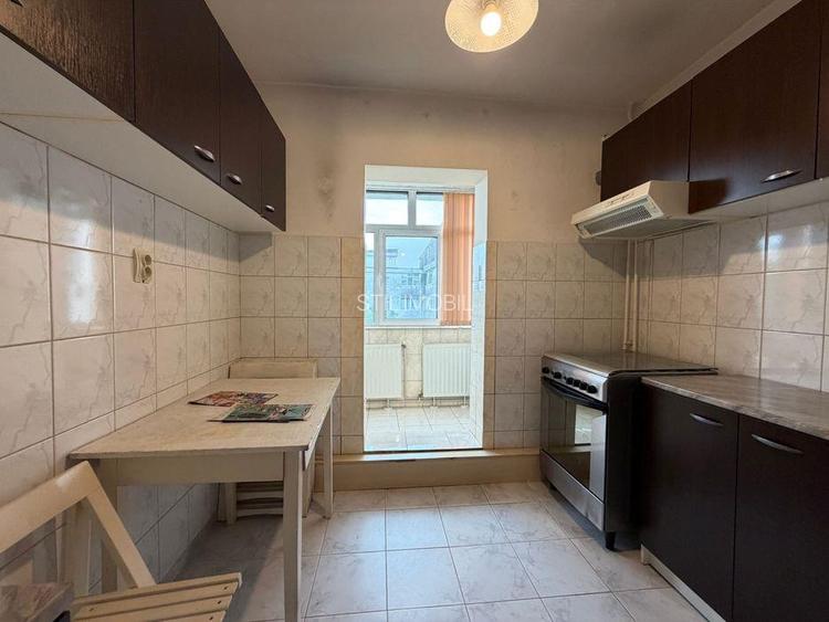 Apartament 2 Camere - Nicolina 2, Geam la baie - 5
