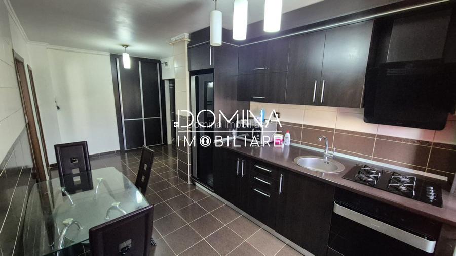 Vânzare apartament 2 camere, et.1, mobilat/utilat, în Târgu Jiu, zona 8 Mai - 4