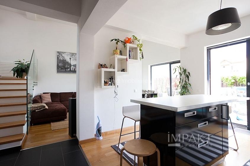 Vila deosebită, în cartierul Zorilor, superfinisată, ideală pentru locuință ! - 9