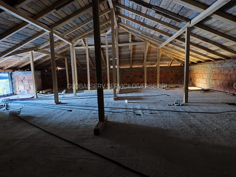 FARA COMISIOANE in Gulia vatra Satului la drum asfaltat casa 4 camere 2 bai P+M - 12