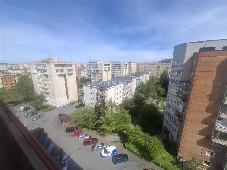 Apartamnet 3 camere decomandat | Intrare Racadau | Zona excelenta | 2 bai | Bloc - 8