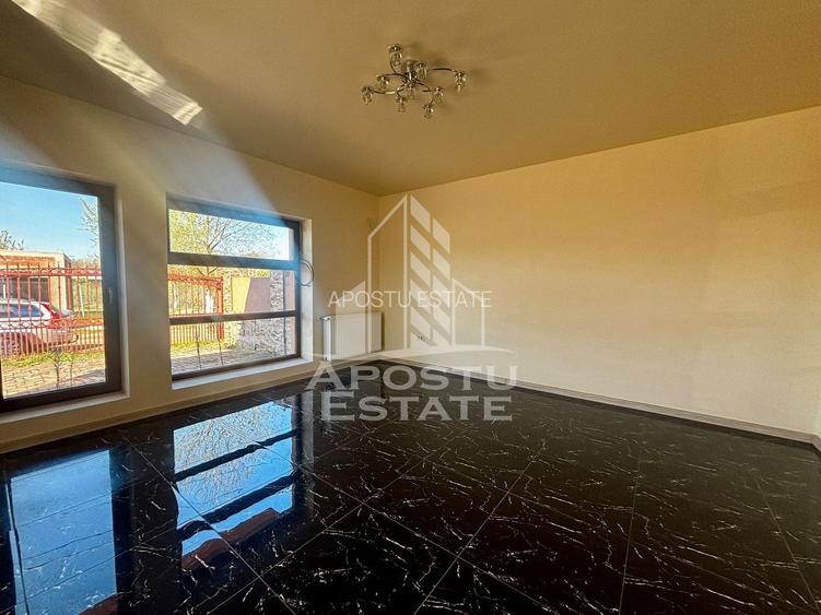 Jumatate de duplex de inchiriat, curte proprie, Ghiroda - 2