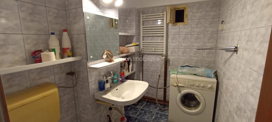 Apartament spațios cu 4 camere – 90 mp  Str. Mărgeanului, aproape de 13 Sept - 10