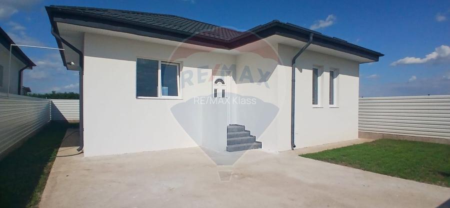 Casa noua Crevedia | gata de mutare | 3 camere - 6