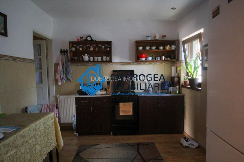 ULTRACENTRAL-CASA 3 CAMERE ,TEREN 300 MP. - 5