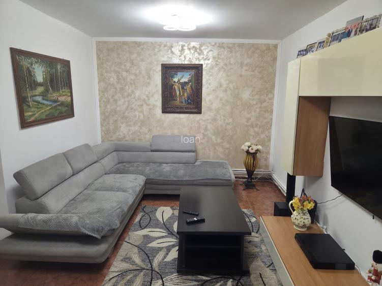 Casă spațioasă 160 mp, 4 dormitoare, subsol, anexe, foișor și teren 202 mp - 10