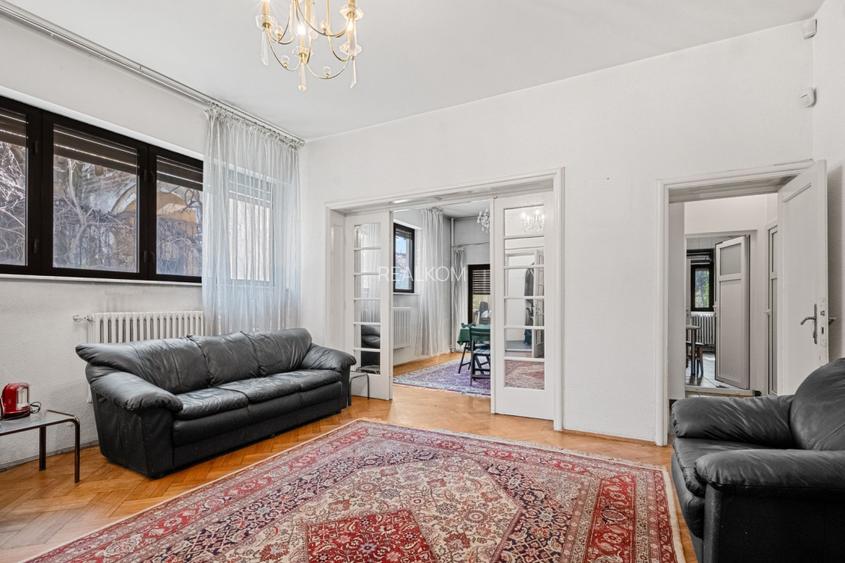 VANZARE VILA 9 CAMERE STEFAN CEL MARE-RADU DE LA AFUMATI || COMISION 0% - 5