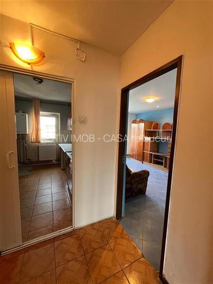 Lugoj, 3 Cam., 72 Mp., Decomandat - 19