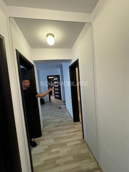 Apartament 2 camere de inchiriat ,Drumul Taberei, langa Metrou Valea Ialomitei - 6
