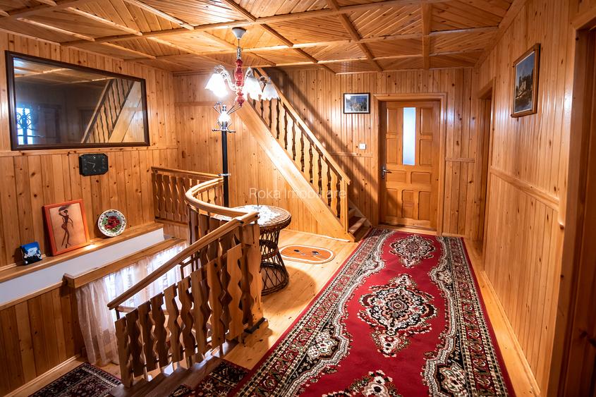 Proprietate montană,teren generos, casă solidă și autonomie energetică  Mălaia - 10