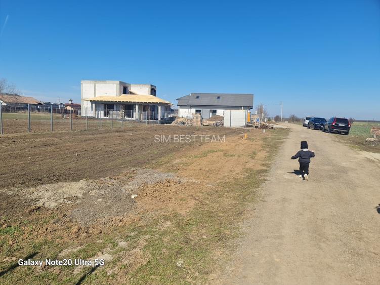 Vand teren intravilan supraf 638 mp com Branesti Vadu Anei pretabil construcție - 5