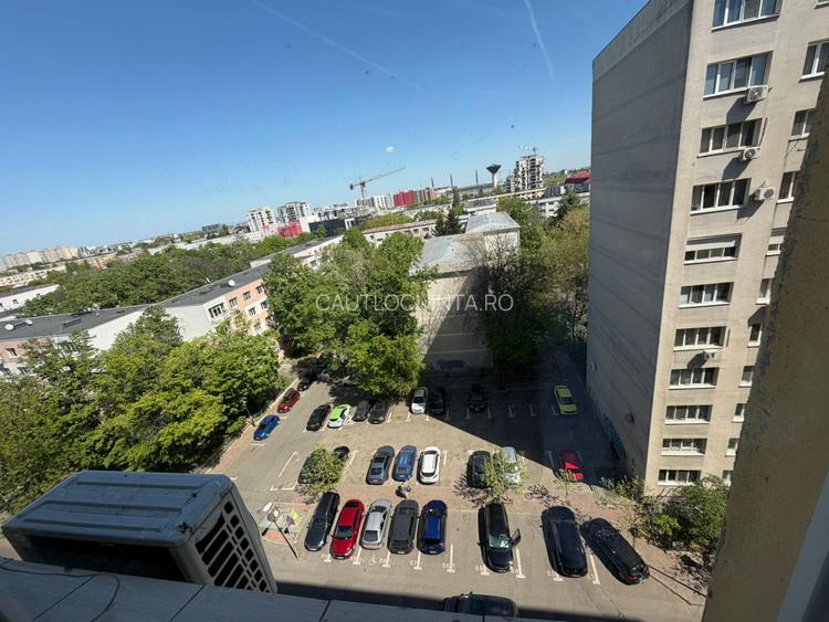 Apartament 2 camere / Ozana/ Metrou 10'/ 1 Decembrie - 13