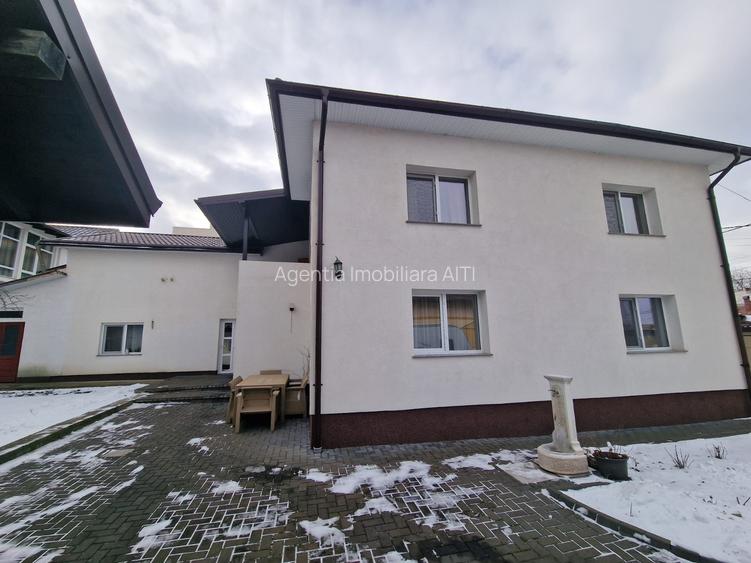 De Inchiriat Casă 3 camere +dependințe situată in cartierul Obcini - 2