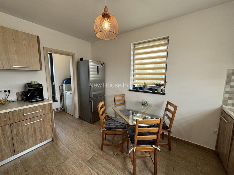 Vilă modernă de vânzare în Cristian | Construcție 2019 | Teren 500 mp - 10