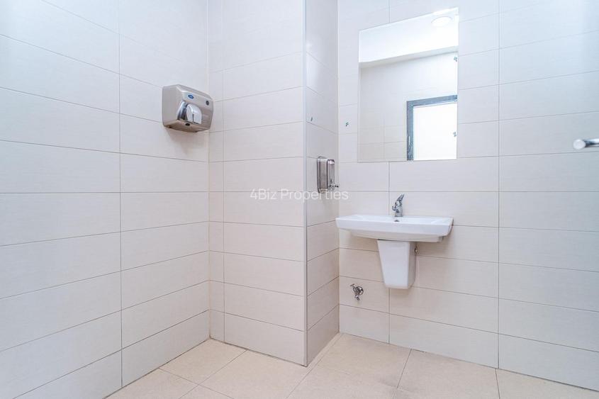 Spatiu Comercial 200 mp, Iasi - Ultracentral - Podu Ros, COMISION 0% - 7