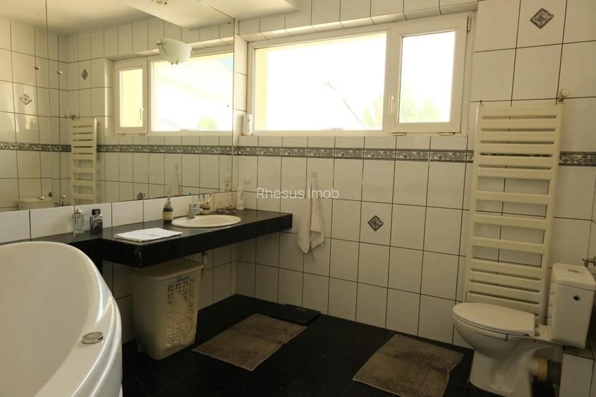 casa individuala 6 camere,1000 teren lipovei - 11