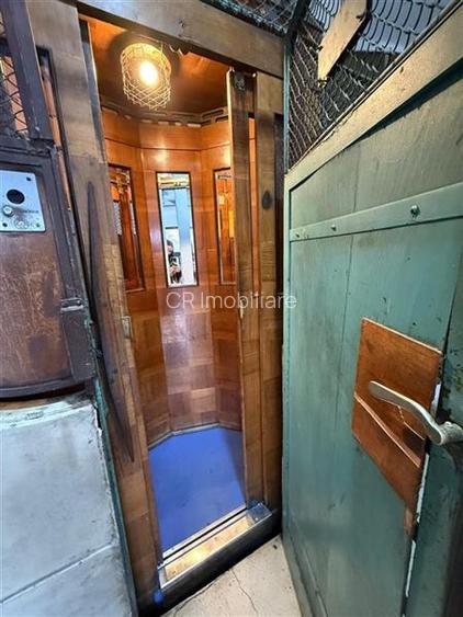 Vanzare 4 cam Piata Spaniei - 9