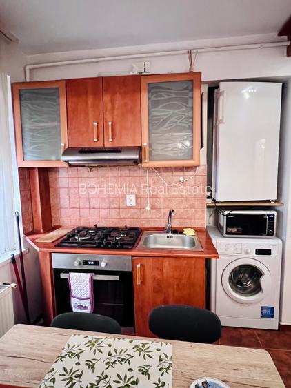 2 camere Universitate | 2 min metrou | vedere Teatrul Național - 8