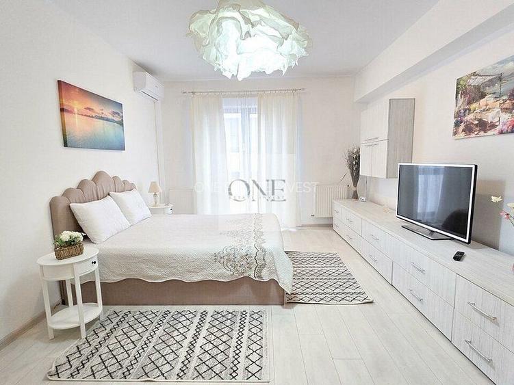 Garsonieră Bloc Nou Colina Universității - 9