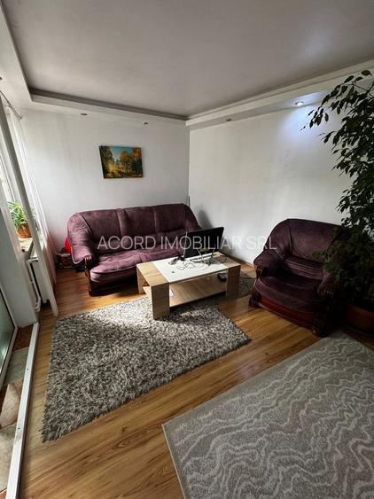 Casa de vanzare - zona Stadion - 2