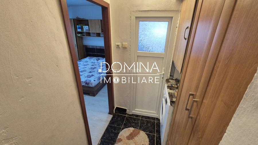 Vânzare apartament 2 camere, situat în Târgu Jiu, Aleea Plopilor - 5