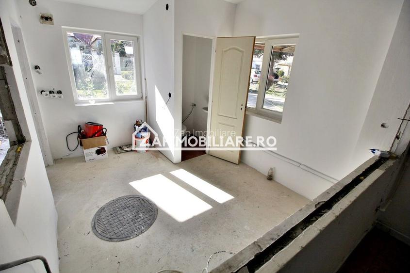 Spatiu Comercial zona Gh.Doja,70 mp.2 parcari private - 5