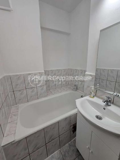 Etaj 1! Garsoniera mobilata & utilata 25mp - Frumoasa,  fără risc, AC - 8