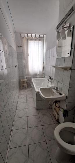Garsoniera-Decomandata-Bloc Mixt- Metrou Brancoveanu/Secuilor