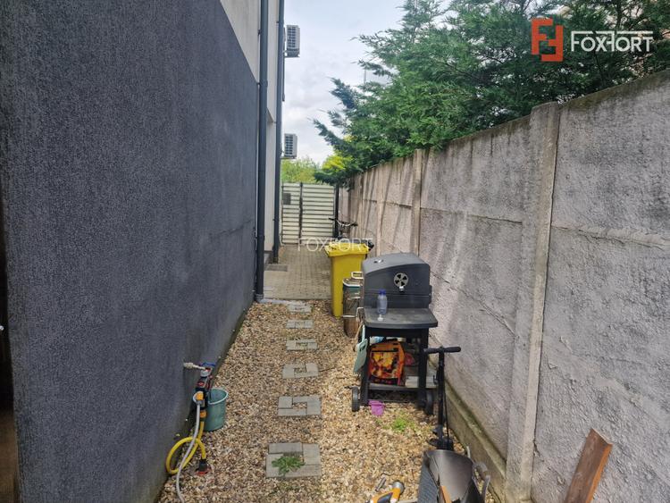 Duplex de vanzare cu 4 camere, cu teren de 303 mp, Ghiroda - 19