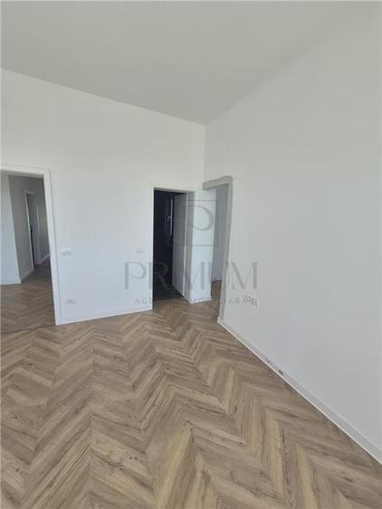 DUPLEX DESPARTIT PRIN DRESSING - PARTER - LA CHEIE